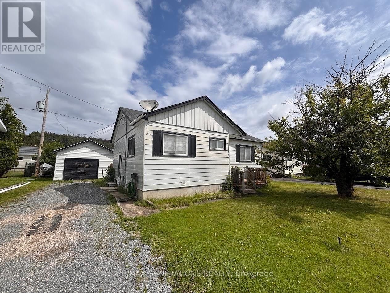 15 Falcon Avenue, Manitouwadge, ON, P0T 2C0