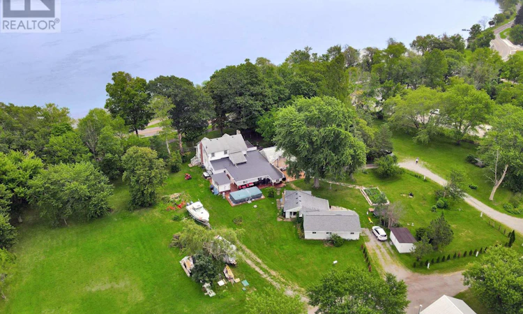 13693 Niagara River Parkway