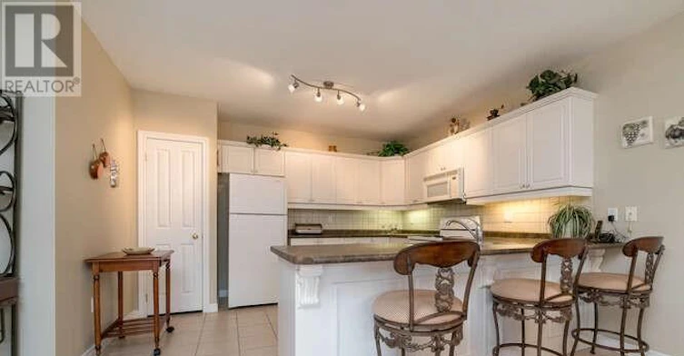 309-1998 Ironstone Drive NE, Burlington, ON, L7L 7P7 - 10