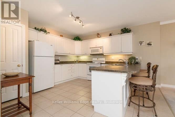 309-1998 Ironstone Drive NE, Burlington, ON, L7L 7P7 - 9