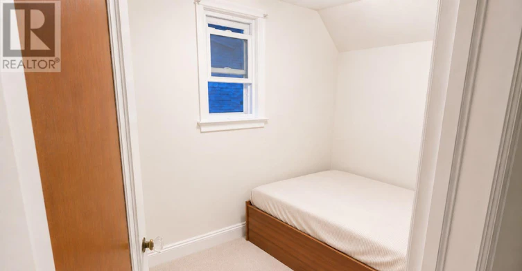 MAIN-820 Simcoe Street N, Oshawa, ON, L1G 4V8 - 8