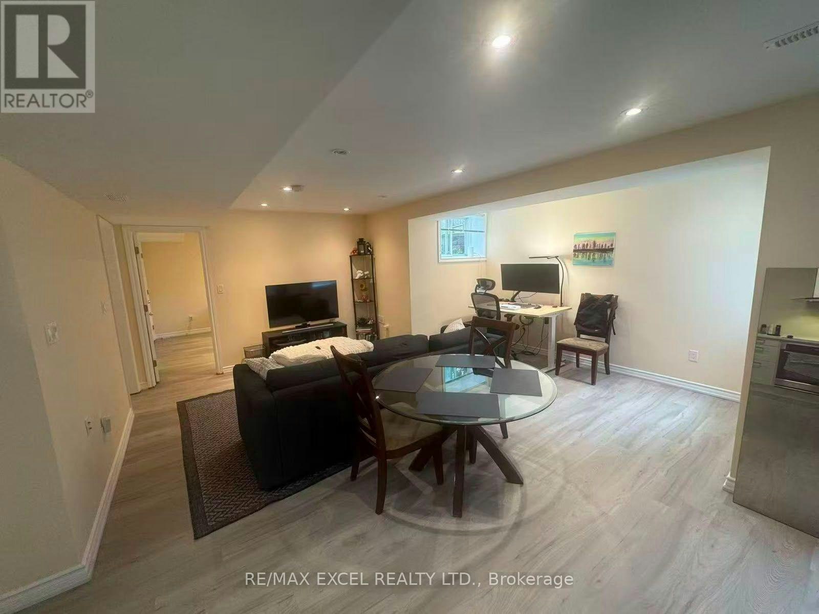 BSMT-278 Ivy Jay Crescent, Aurora, ON, L4G 0E7 - 10