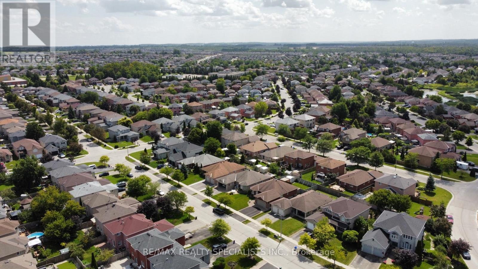 5 Russell Hill Drive, Barrie, ON, L4N 0C3 - 27