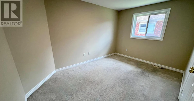 5 Russell Hill Drive, Barrie, ON, L4N 0C3 - 14