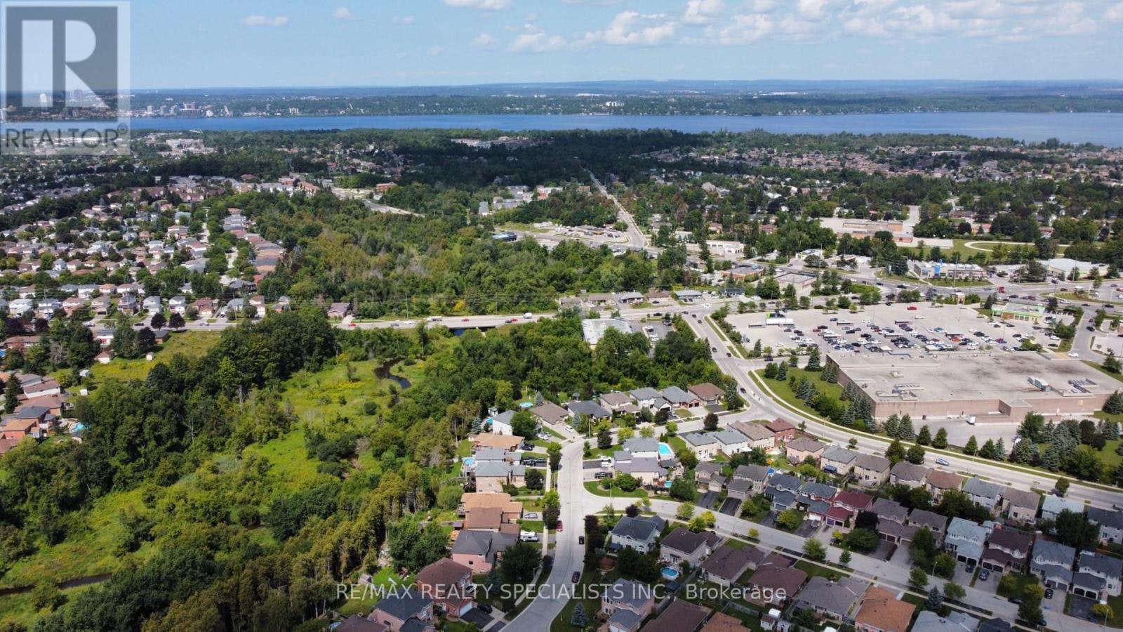 5 Russell Hill Drive, Barrie, ON, L4N 0C3 - 25