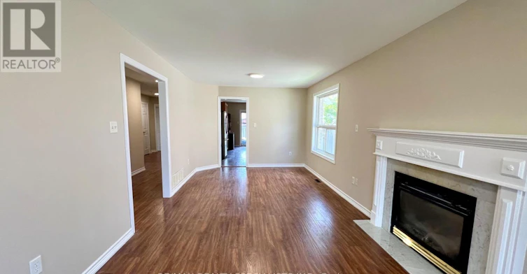 5 Russell Hill Drive, Barrie, ON, L4N 0C3 - 4