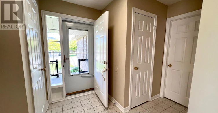 5 Russell Hill Drive, Barrie, ON, L4N 0C3 - 5