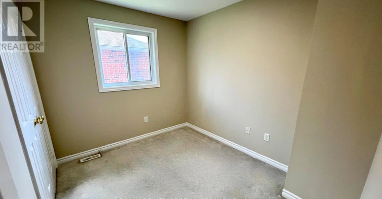 5 Russell Hill Drive, Barrie, ON, L4N 0C3 - 15