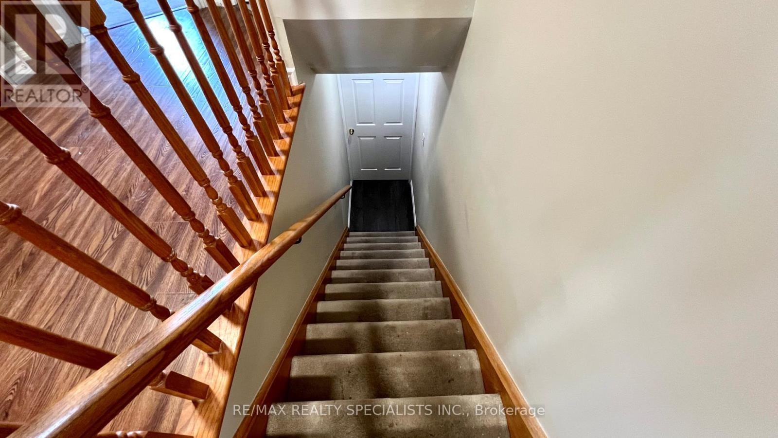 5 Russell Hill Drive, Barrie, ON, L4N 0C3 - 17