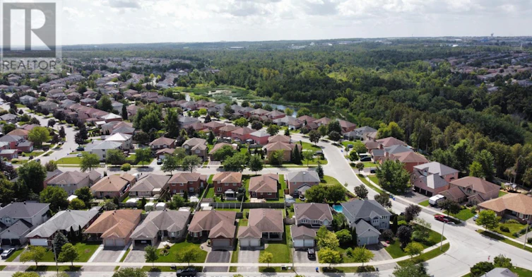5 Russell Hill Drive, Barrie, ON, L4N 0C3 - 24