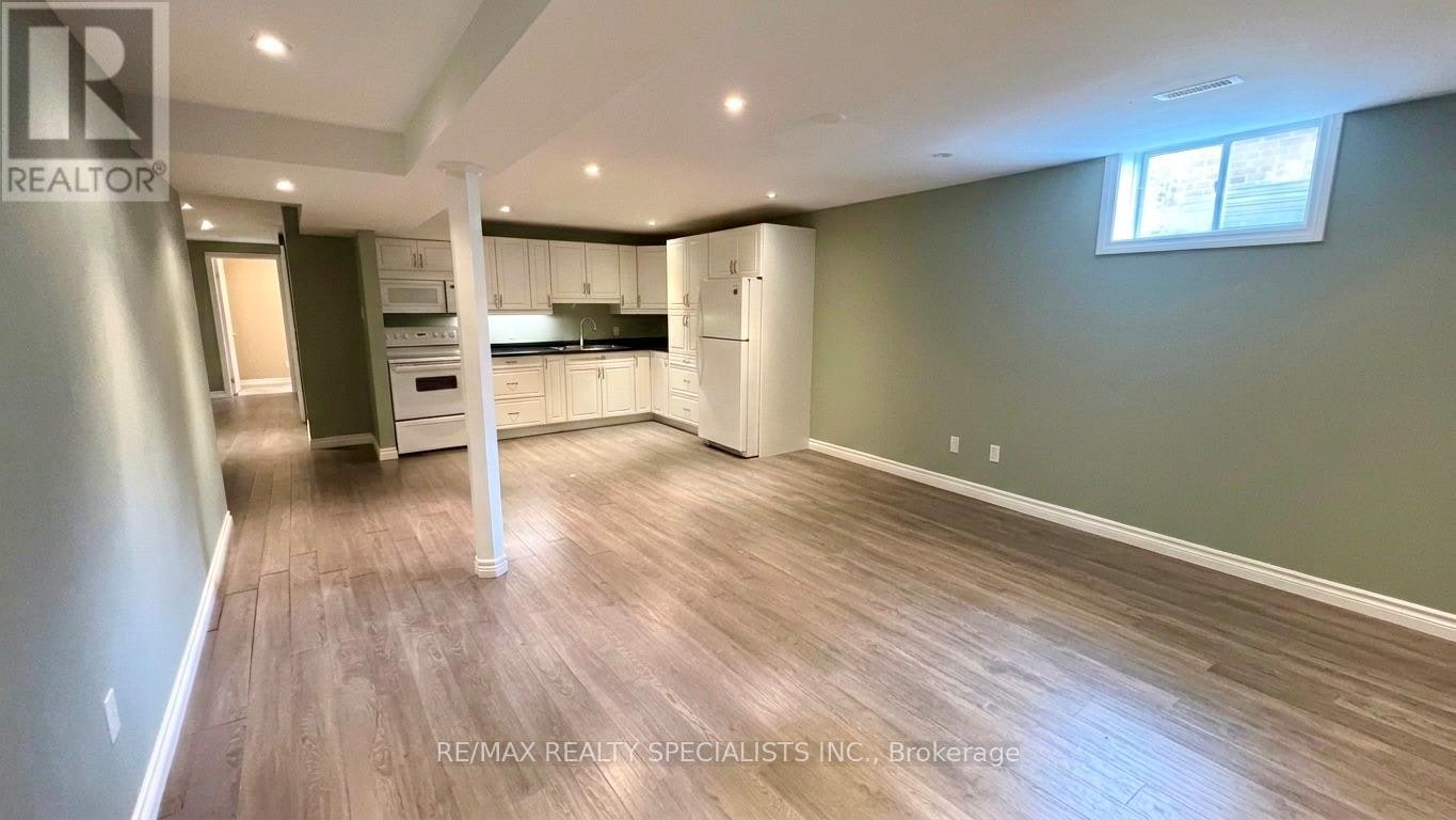 5 Russell Hill Drive, Barrie, ON, L4N 0C3 - 19