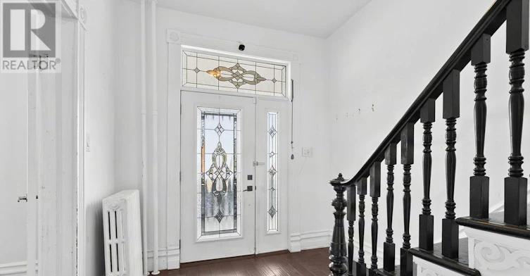 35 Elizabeth Street N, Brampton, ON, L6X 1S3 - 5