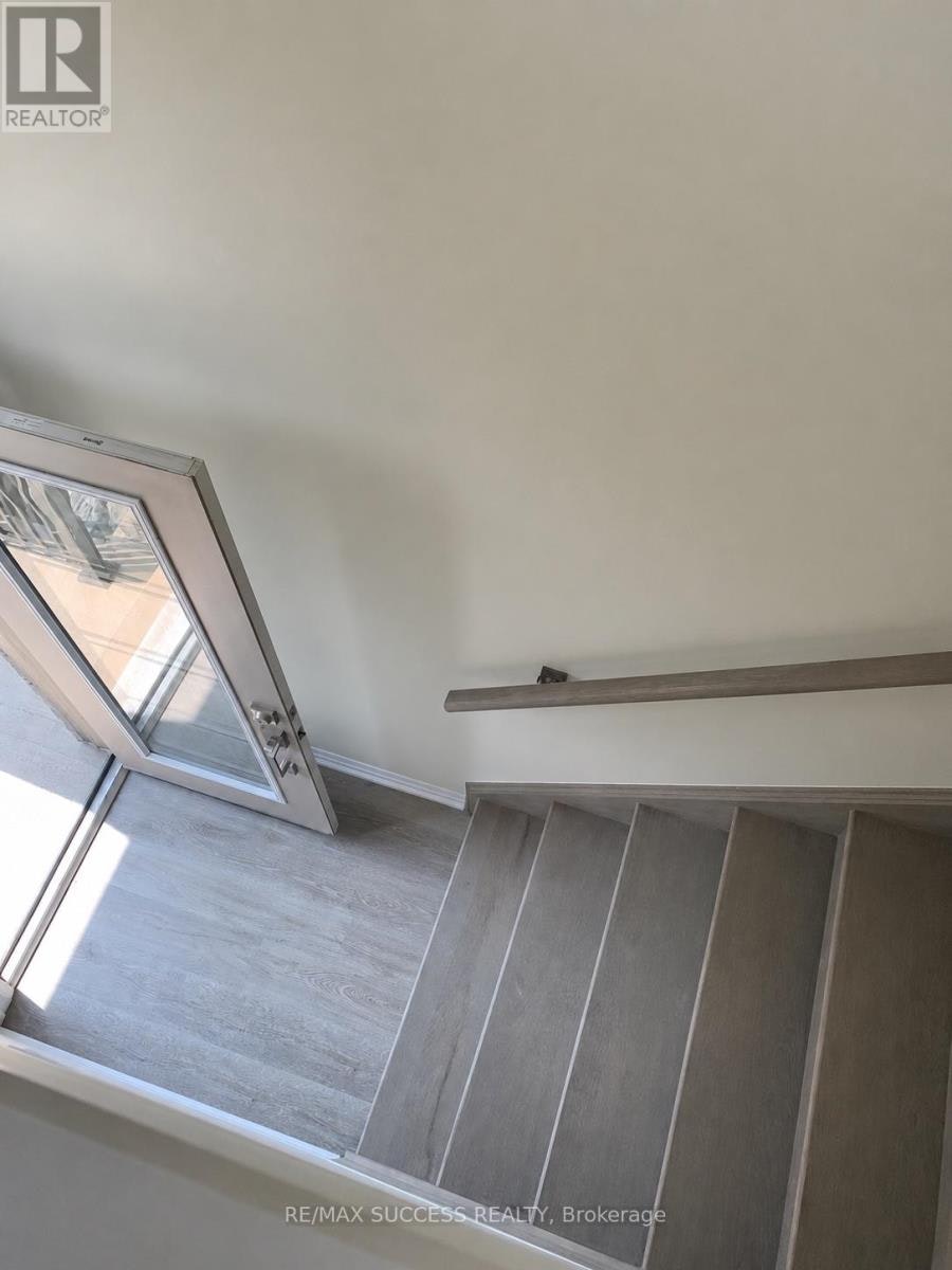 54-185 Bedrock Drive, Hamilton, ON, L8J 0M5