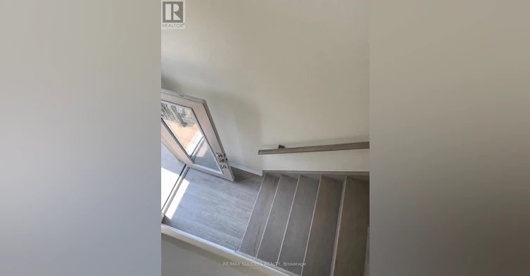 54-185 Bedrock Drive, Hamilton, ON, L8J 0M5