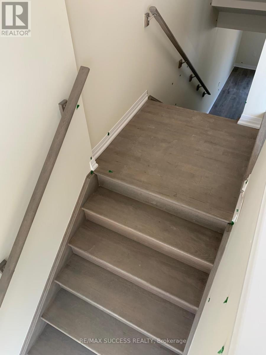 54-185 Bedrock Drive, Hamilton, ON, L8J 0M5 - 2