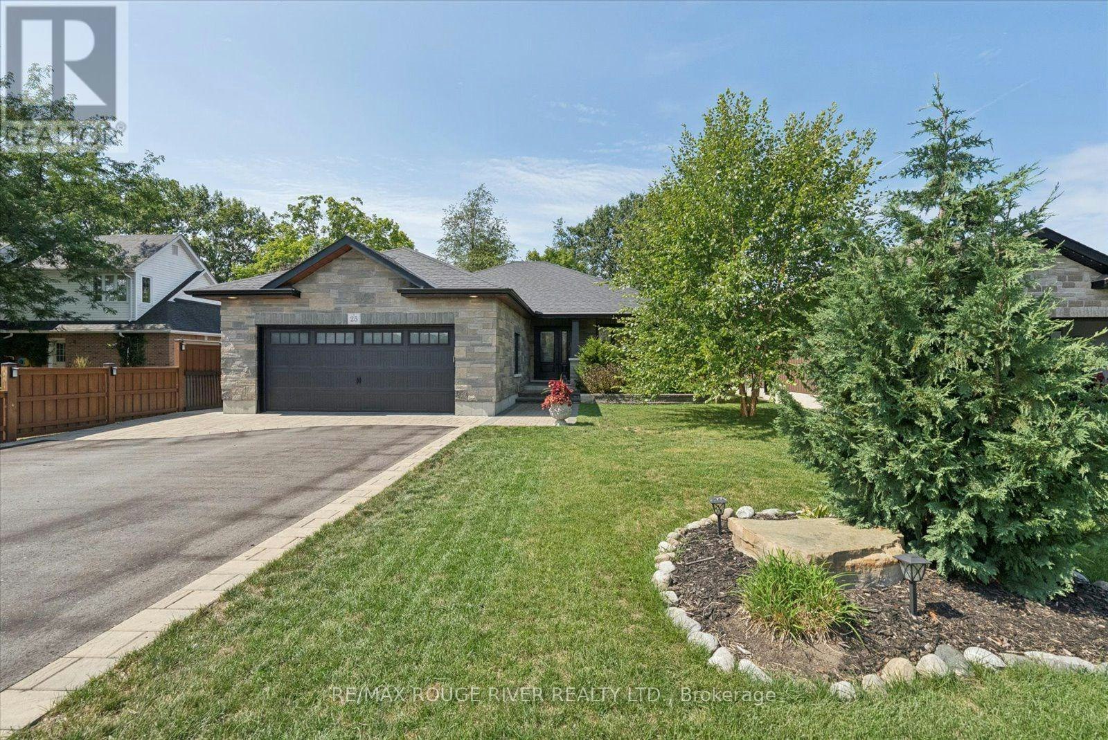 25 Ambrosia Terrace, Quinte West, ON, K8V 0G7