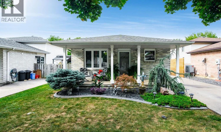 2677 Robert Road