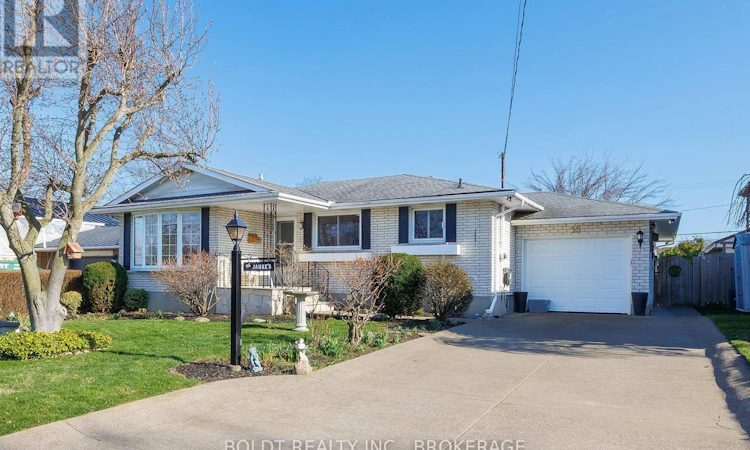 15 Nottingham Court