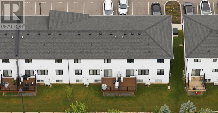 635-4263 Fourth Avenue, Niagara Falls, ON, L2E 0C2 - 2