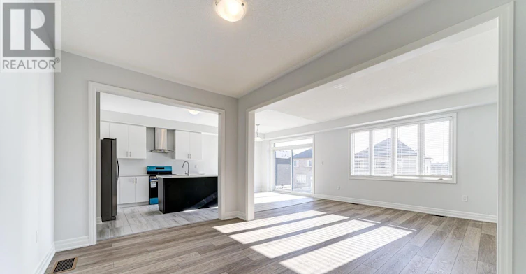 17 Rosanne Circle, Wasaga Beach, ON, L9Z 0N4 - 18