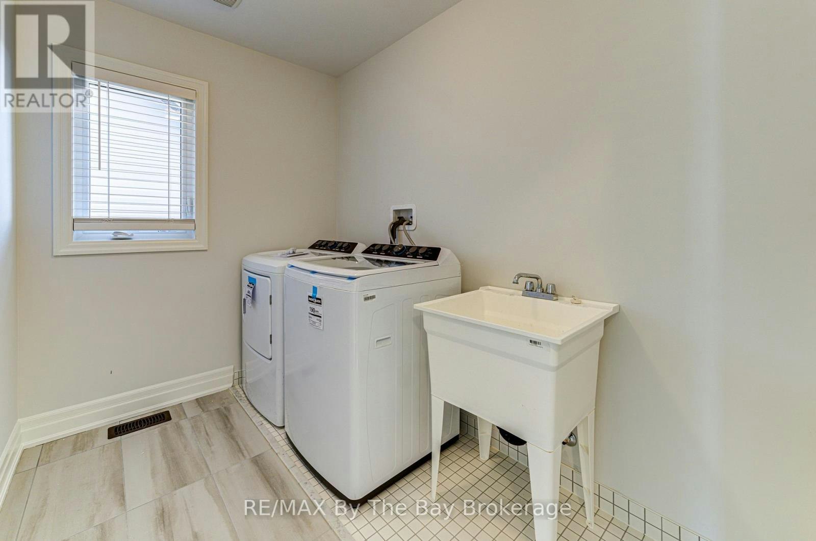 17 Rosanne Circle, Wasaga Beach, ON, L9Z 0N4 - 40