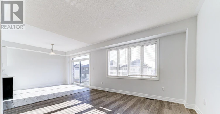 17 Rosanne Circle, Wasaga Beach, ON, L9Z 0N4 - 19
