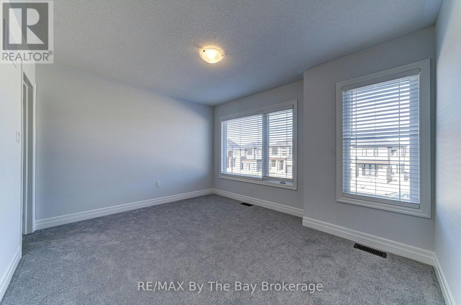 17 Rosanne Circle, Wasaga Beach, ON, L9Z 0N4 - 34