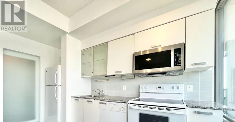 2705-37 Grosvenor Street, Toronto, ON, M4Y 3G5 - 6