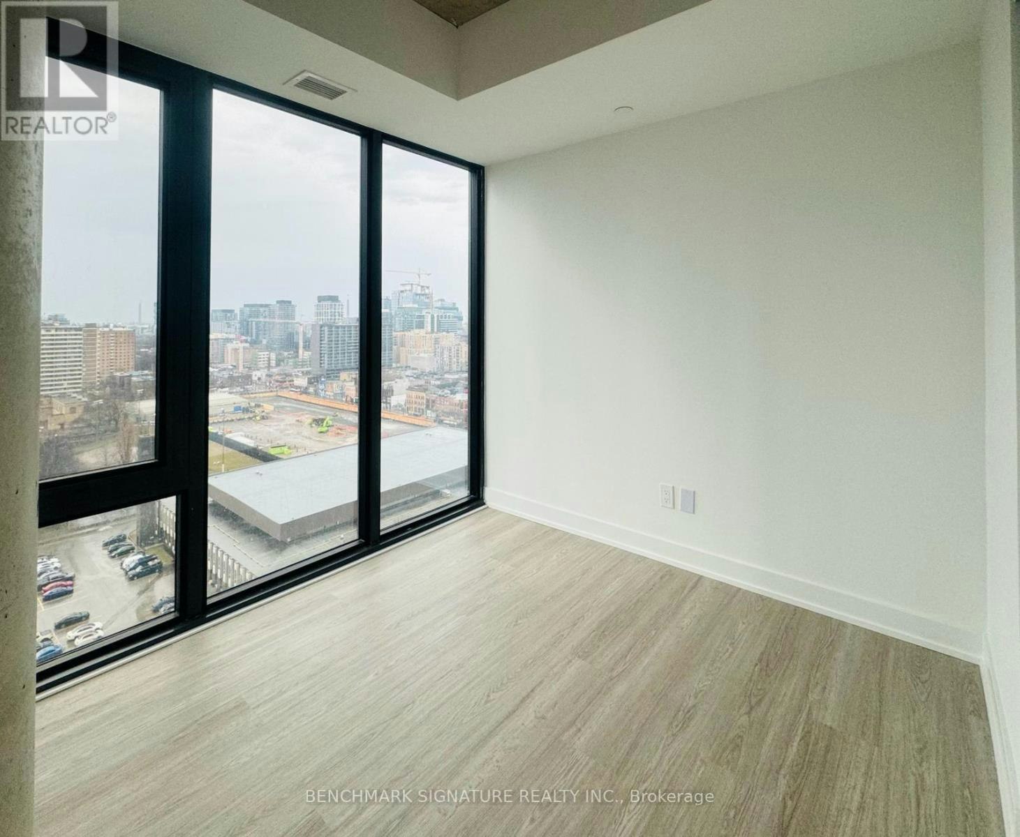 1705-47 Mutual Street, Toronto, ON, M5B 0C6 - 4
