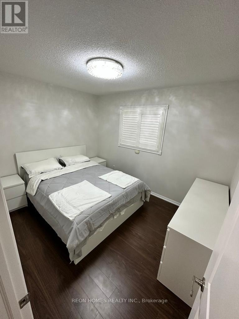 3 Lord Roberts Drive, Toronto, ON, M1K 3W1 - 15