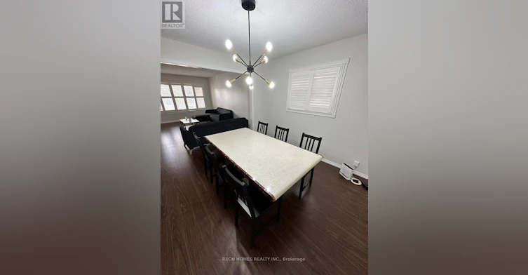 3 Lord Roberts Drive, Toronto, ON, M1K 3W1 - 3