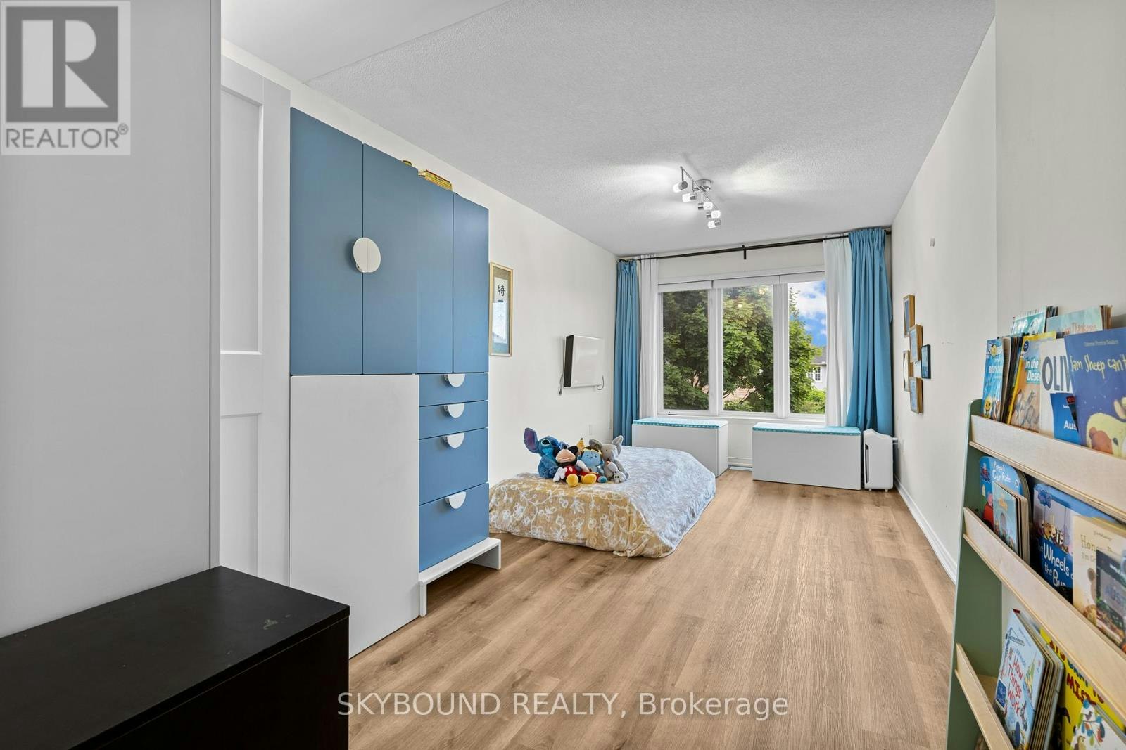 1296 Blanshard Drive, Burlington, ON, L7M 4S3 - 17