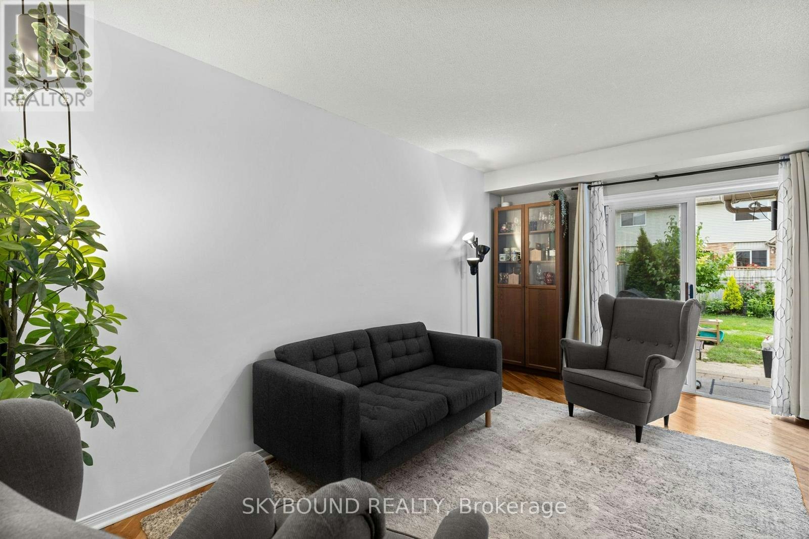 1296 Blanshard Drive, Burlington, ON, L7M 4S3 - 8