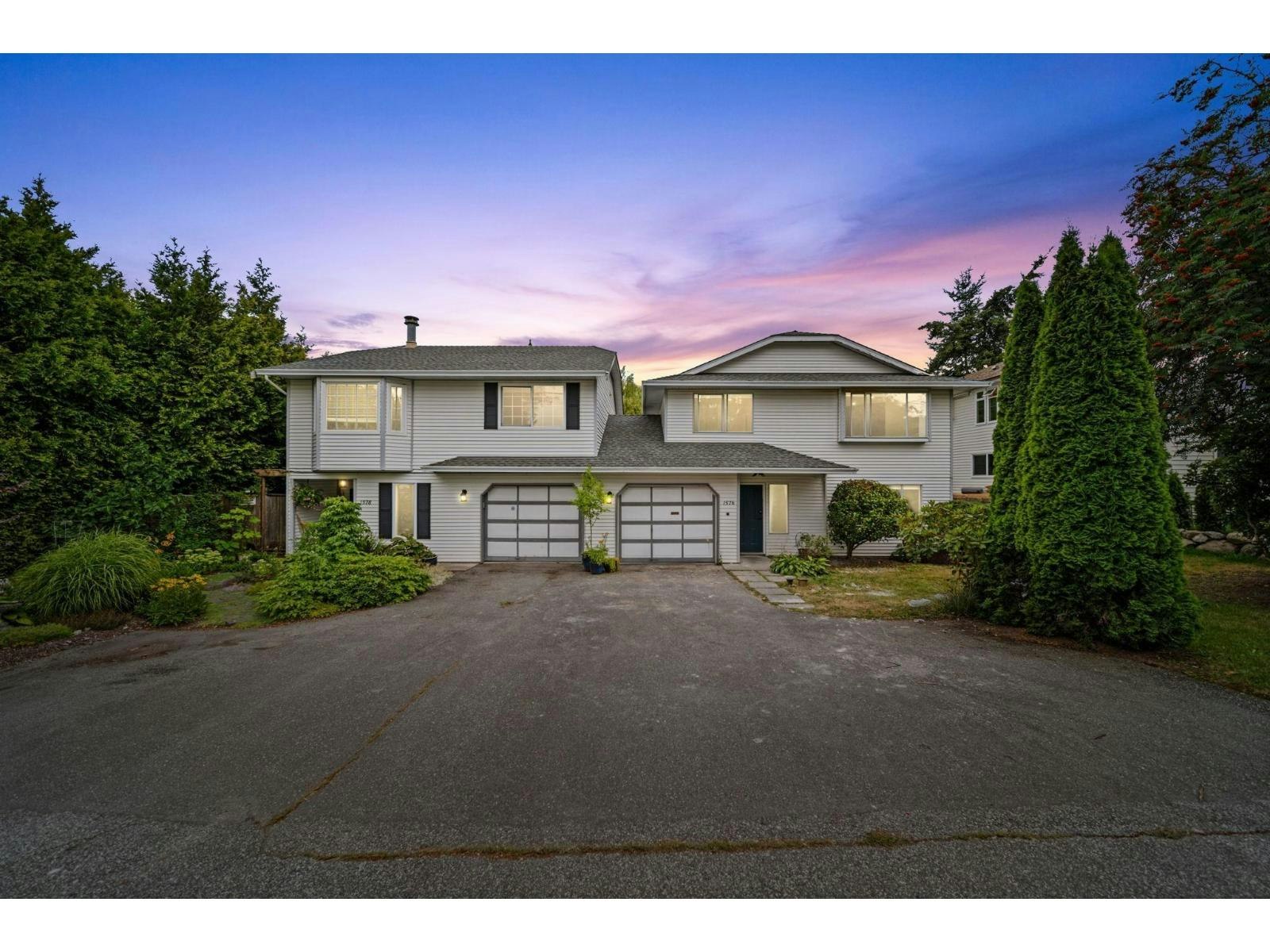 1576 161 Street, Surrey, BC, V4A 4X8