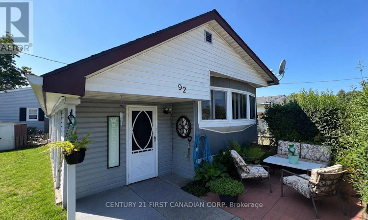 92-198 Springbank Drive