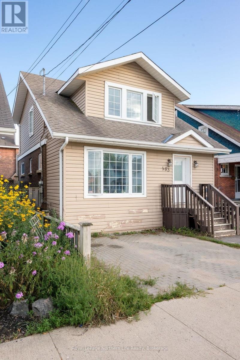 583 Wyld Street, North Bay, ON, P1B 1Z8