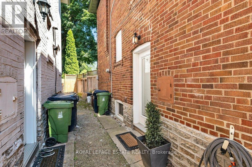 LOWER-17 Birdsall Avenue, Toronto, ON, M4R 2B7 - 30