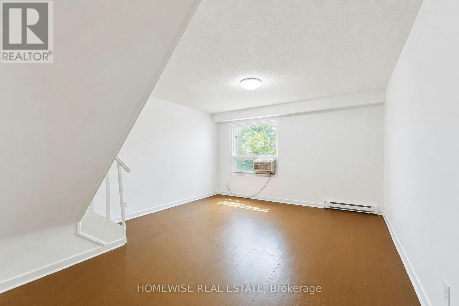 REAR-961A Eglinton Avenue, Toronto, ON, M6C 2C4 - 13