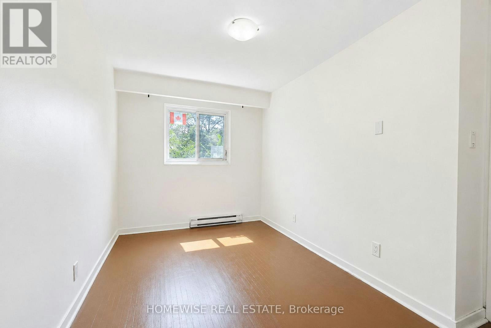 REAR-961A Eglinton Avenue, Toronto, ON, M6C 2C4 - 23