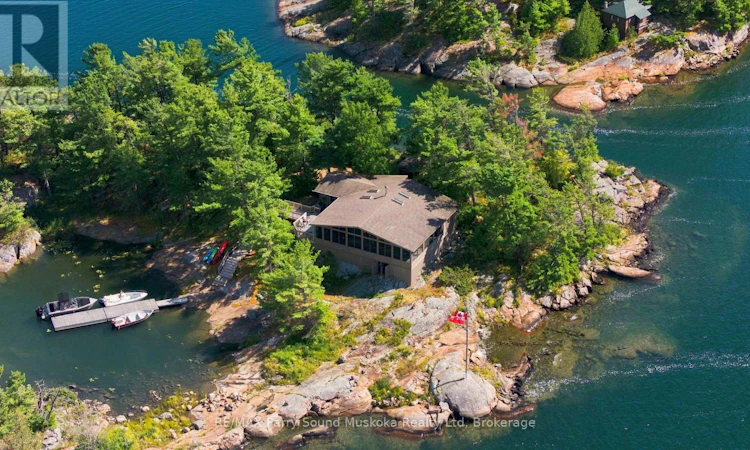 87 Island Island
