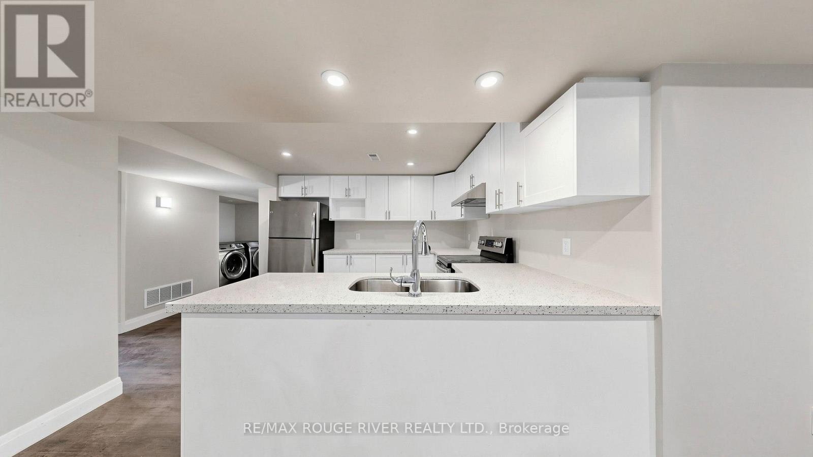 LOWER-46 Sunset Drive, Oshawa, ON, L1G 3L1 - 9