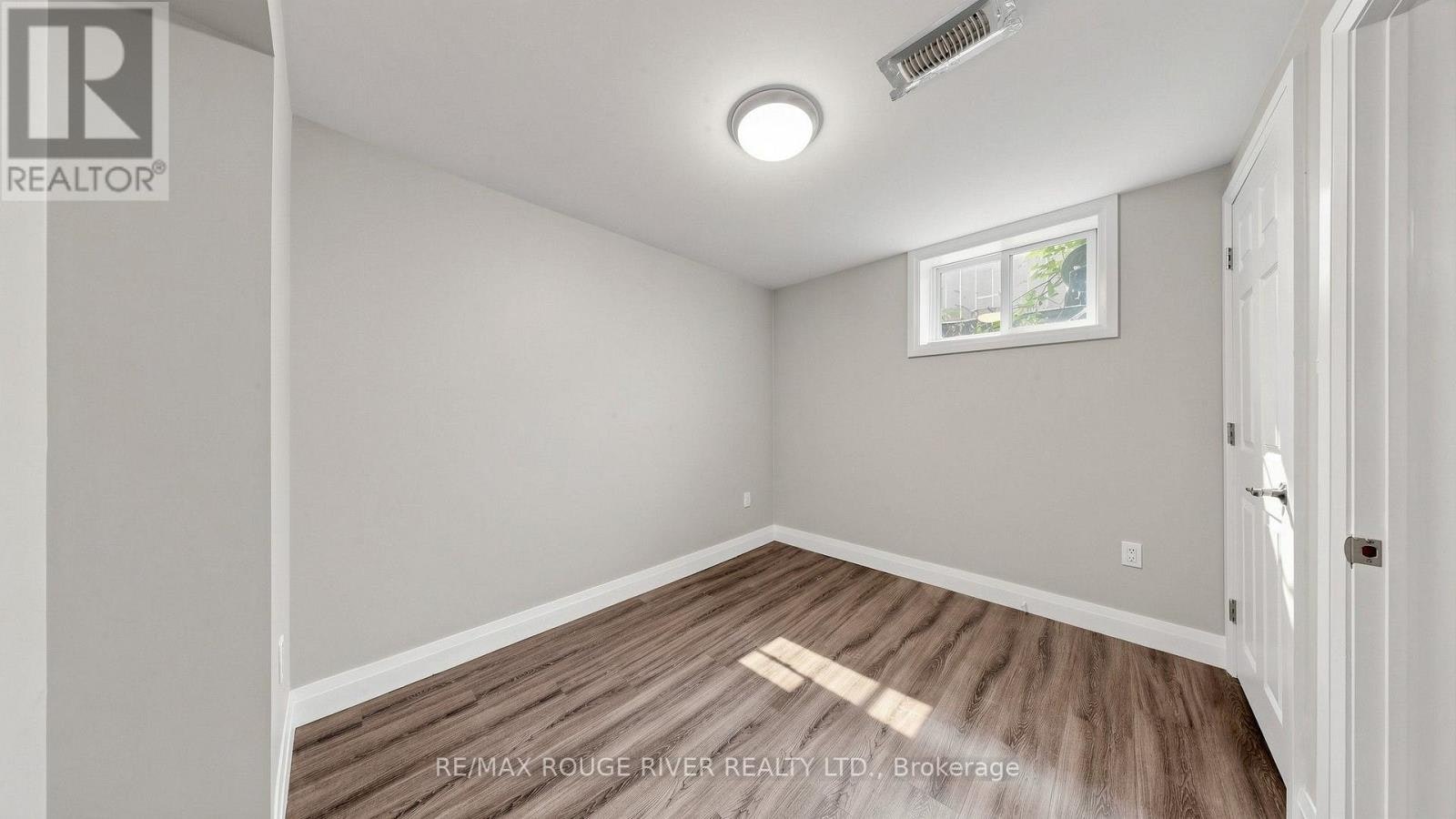 LOWER-46 Sunset Drive, Oshawa, ON, L1G 3L1 - 28