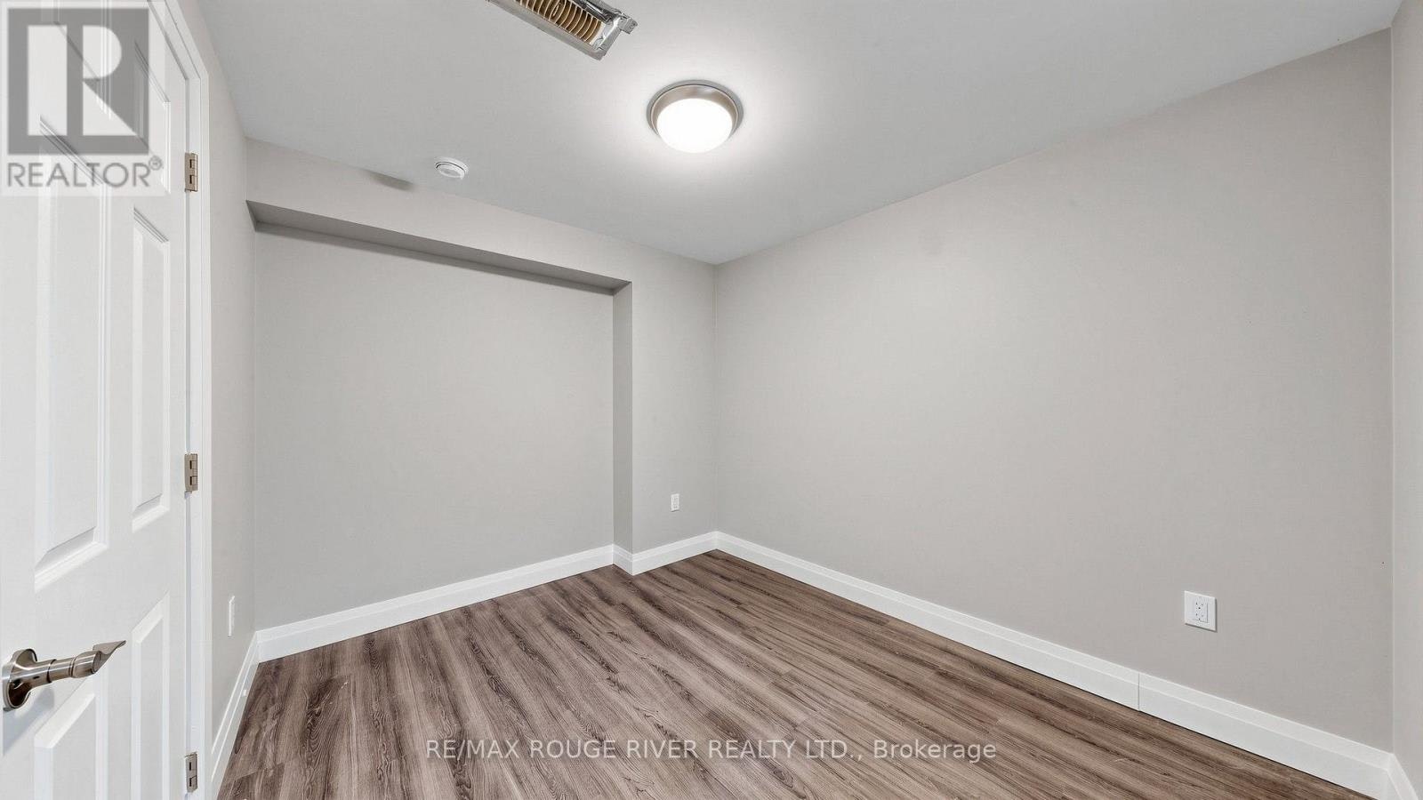 LOWER-46 Sunset Drive, Oshawa, ON, L1G 3L1 - 32