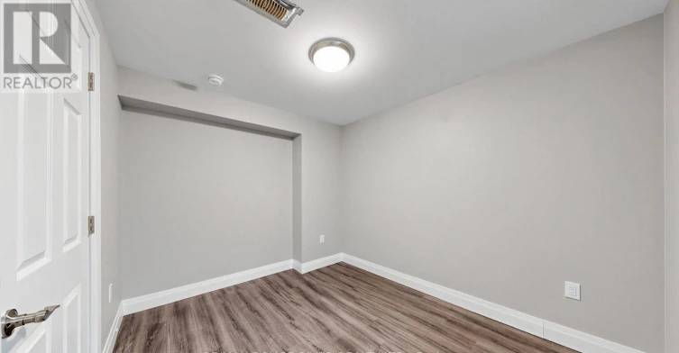 LOWER-46 Sunset Drive, Oshawa, ON, L1G 3L1 - 32