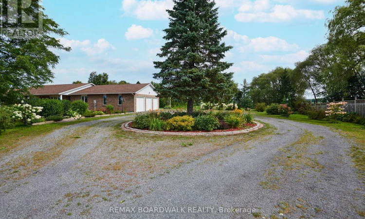 3382 Carp Road