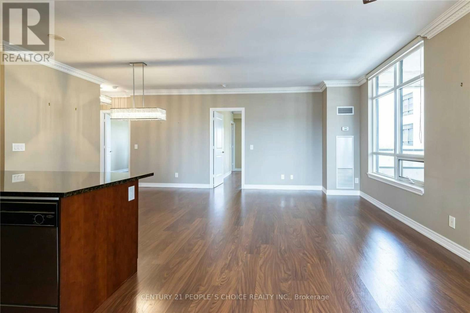 704-9245 Jane Street, Vaughan, ON, L6A 0J9 - 10