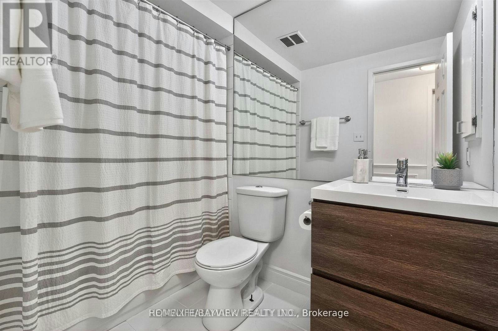 13-27 Hyde Park Court, Markham, ON, L3T 4X8 - 24