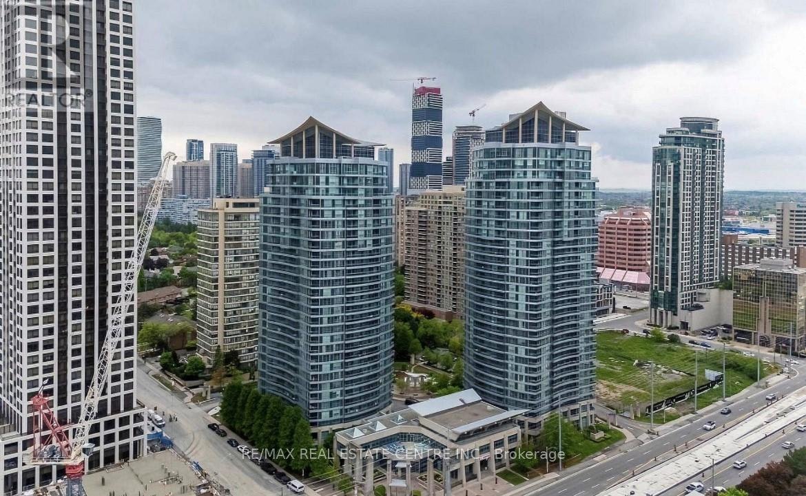 1010-33 Elm Drive E, Mississauga, ON, L5B 4M2