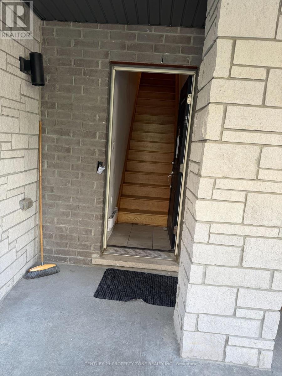101-9470 The Gore Road, Brampton, ON, L6P 4P9 - 4