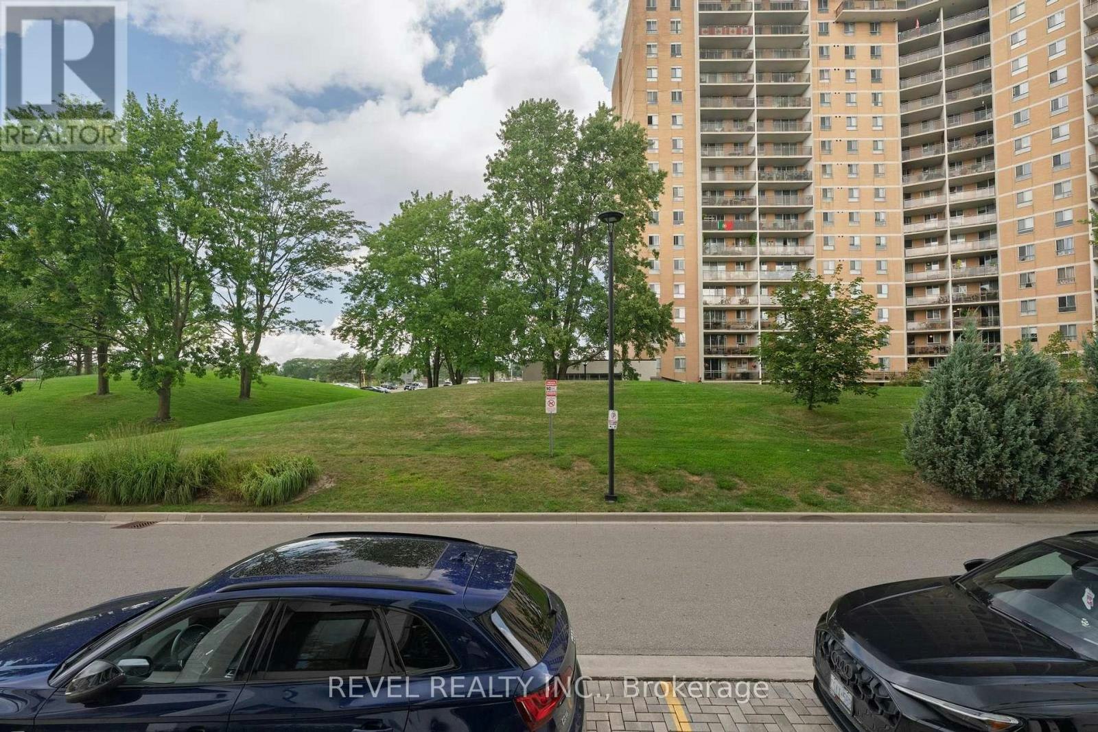 108-136 Widdicombe Hill Boulevard, Toronto, ON, M9R 0A9 - 38
